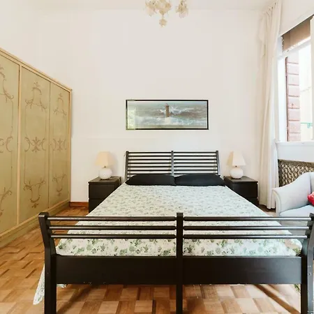 San Marco, Elegant & Spacious Venetian Apartment! 公寓